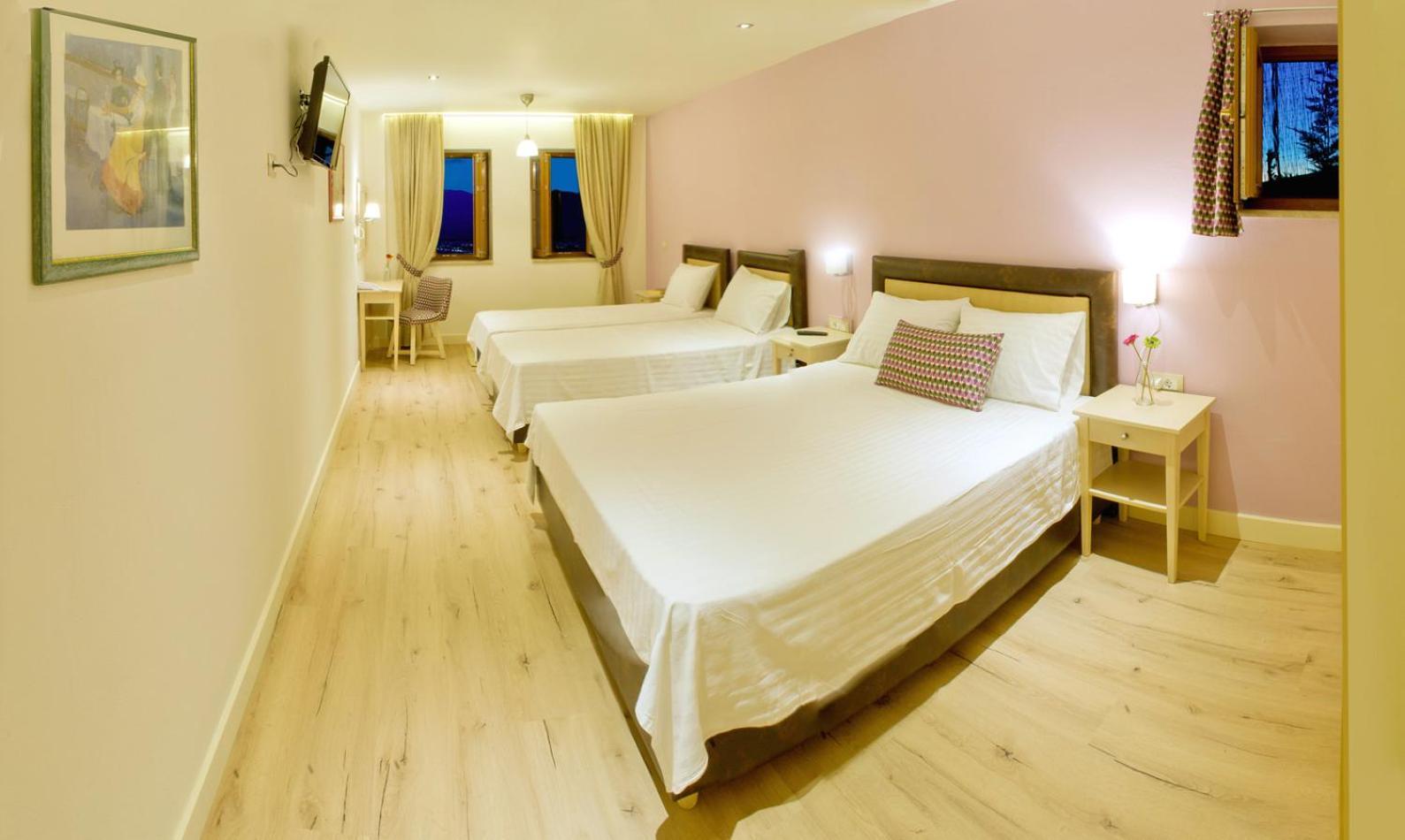 Hotel Arktos 3*