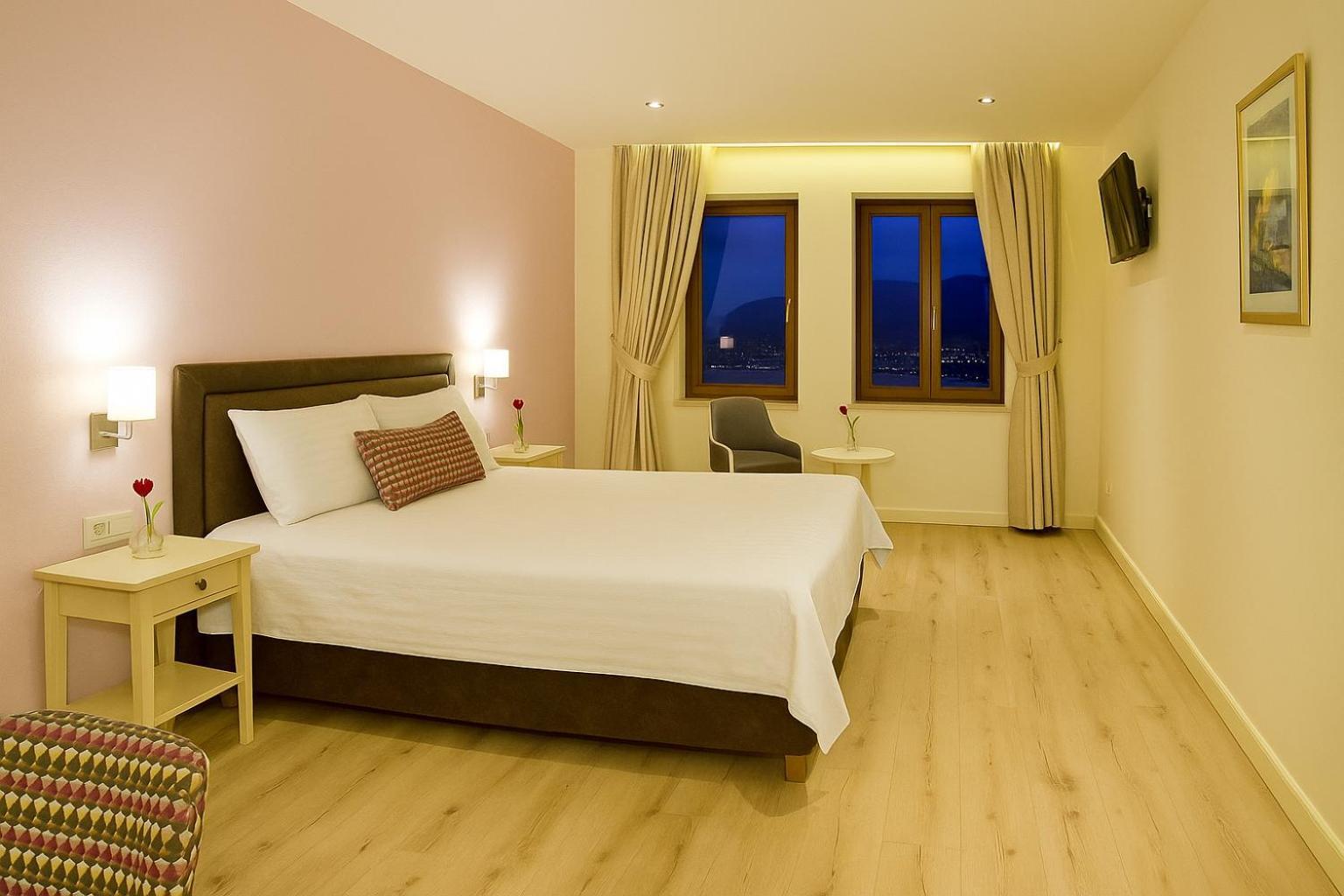 Hotel Arktos 3*