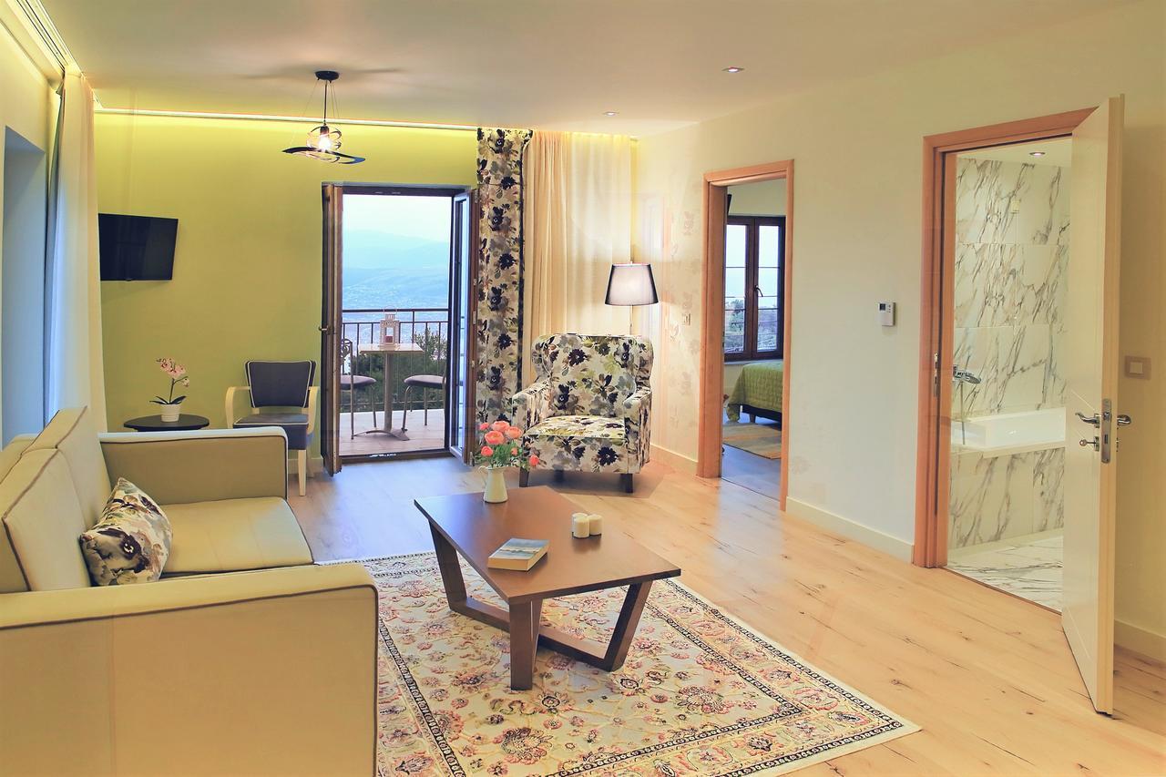 Arktos Hotel 3*
