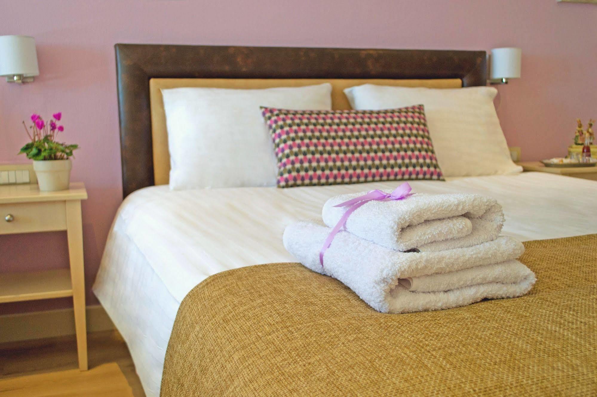 Arktos Hotel